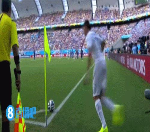 沙特几乎遭,快速反击,高准翼铲球,V体育,V体育app,V体育官网,V体育下载,V体育入口