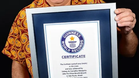 朱总艾伦同赴烧烤会，球迷点赞：情感真挚，朱总人气飙升